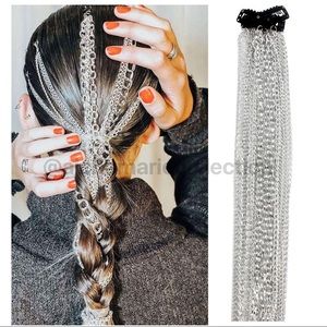 Long chain Tassel Clip in